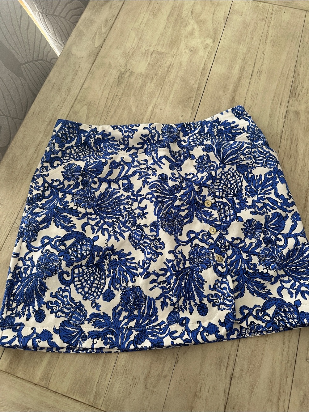 Lilly Pulitzer Luxletic Monica Skort in Deeper Coconut Ride With Me - size 16